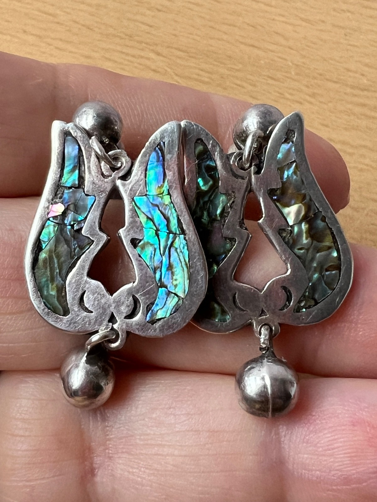 VINTAGE TAXCO MEXICO TULIP DESIGN ABALONE SCREW BACK EARRINGS 925 STERLING SLVER
