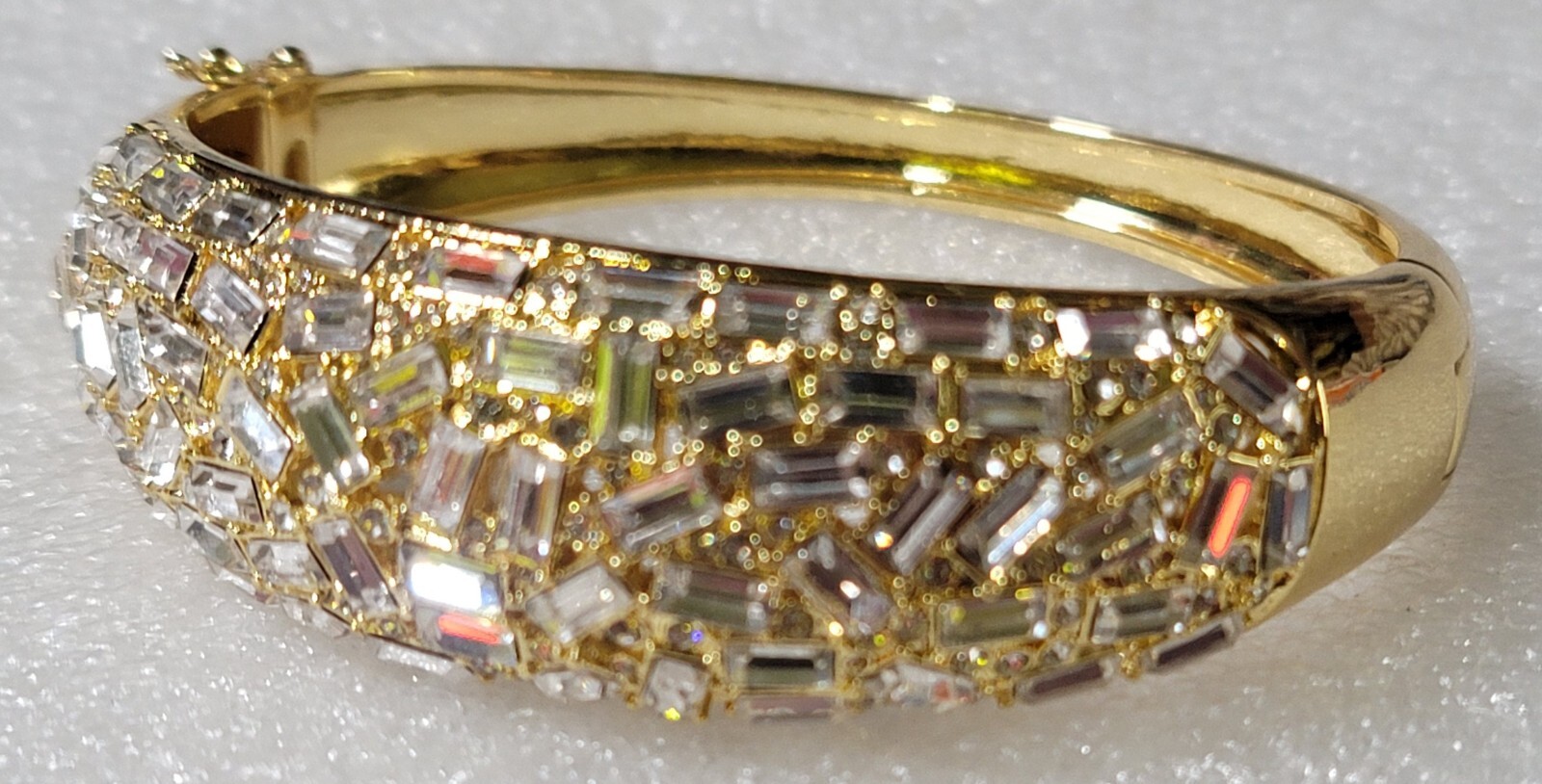Vintage Mosaic Style Clear Rhinestones Hinged Chunky Cuff Locking Bracelet