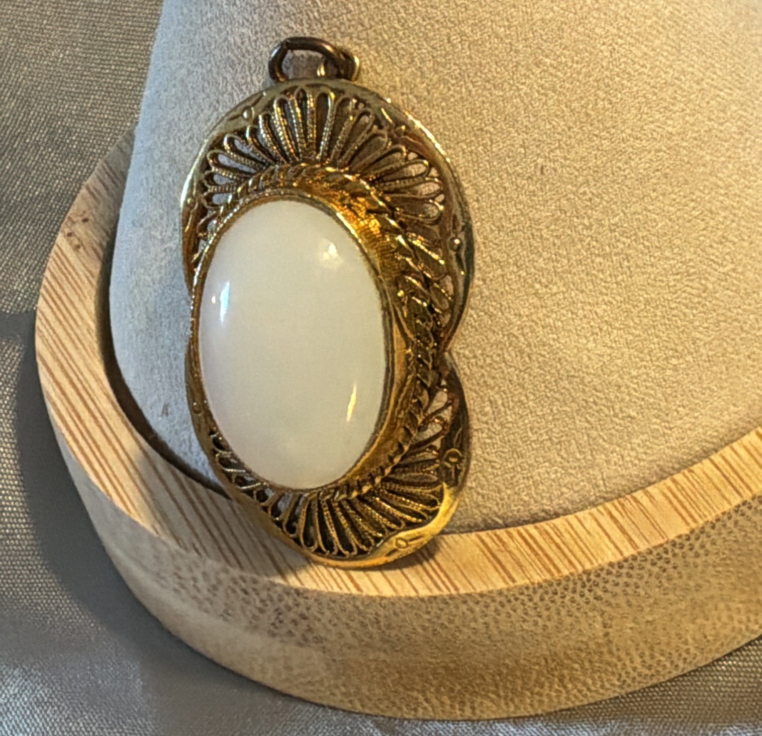 Vintage TACOA Pendant Opalescent Cabochon Stone Gold Tone Filigree Signed READ!