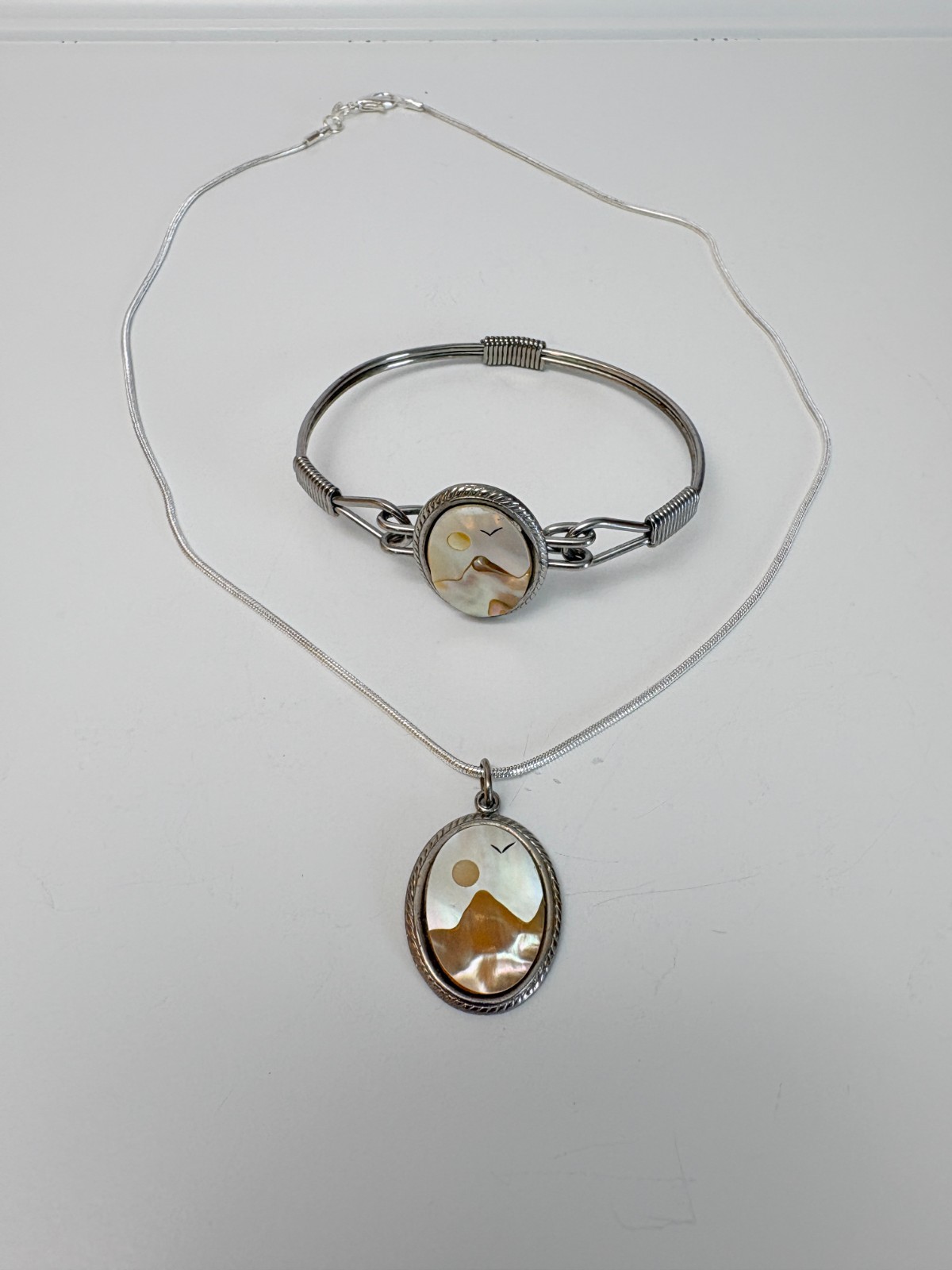 VTG MOP Abalone Mountain Scene Hinged Bracelet & Pendant w/ .925 Silver Necklace