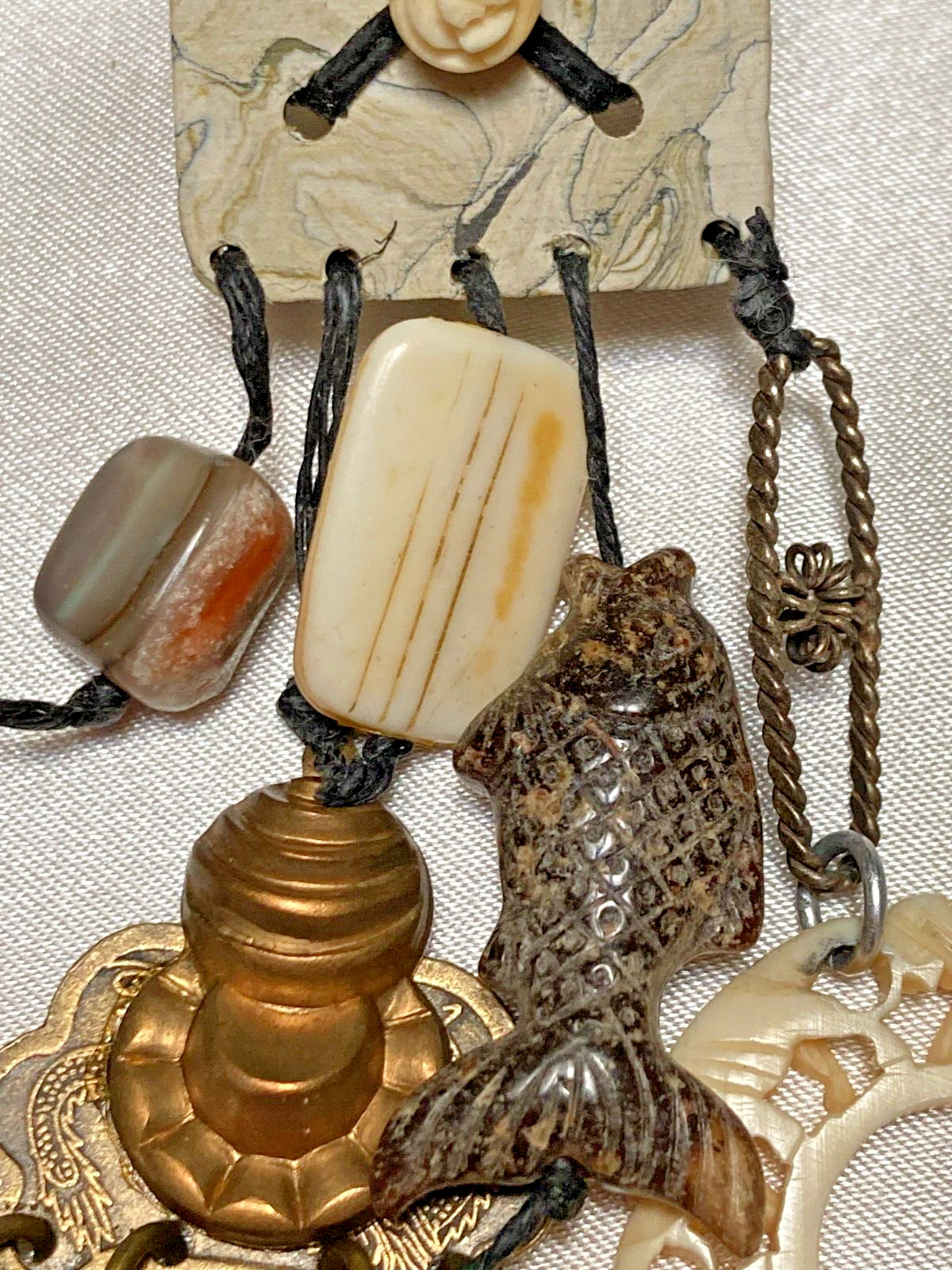 Unique Mismatched Asian-Themed Jingly Bell Charms Fashion Clip Back Earrings Vtg