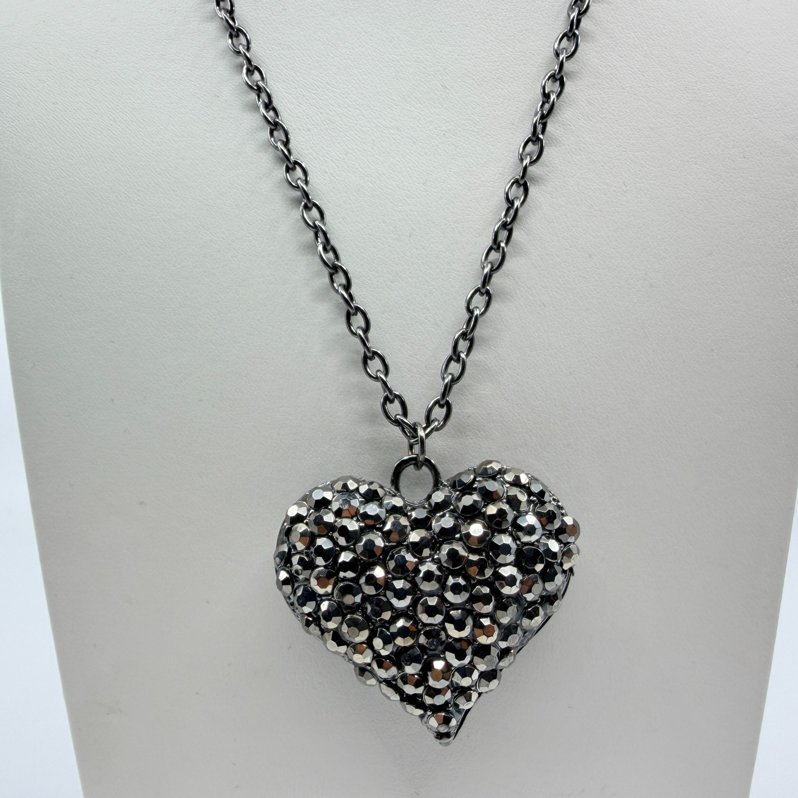 Vintage Y2K Gunmetal Pave Rhinestone Puffy Heart Pendant Necklace Grunge Goth