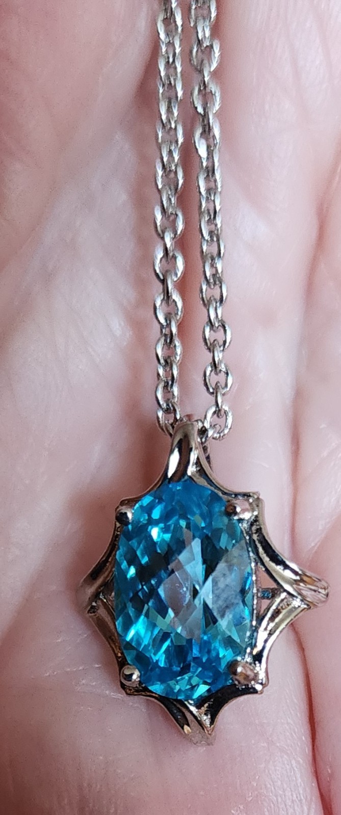 Vintage Silver-Tone Pendant Necklace Oval Cut Blue Stone
