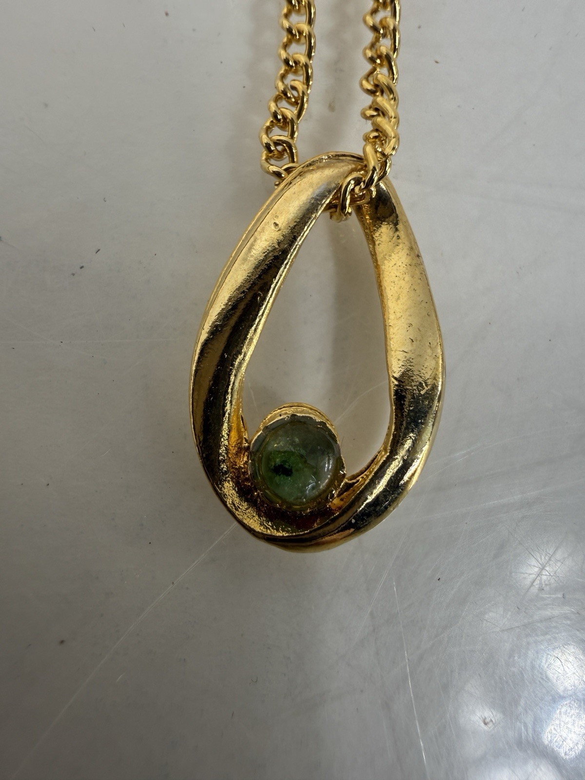 Vintage Princess House Genuine Emerald Pendant Necklace Gold Tone Original Box