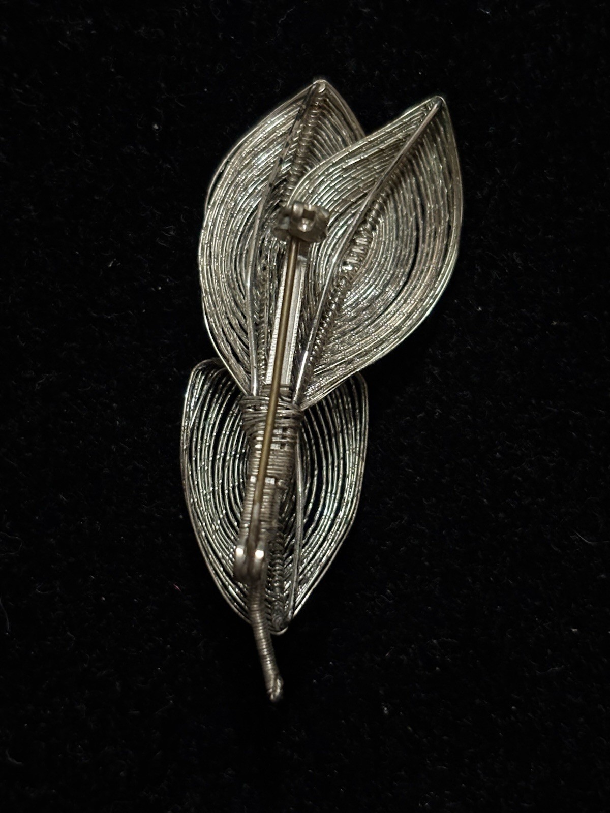2 Inch Three Leaf Wrapped Wire Silver Colored Brooch Pin (133)
