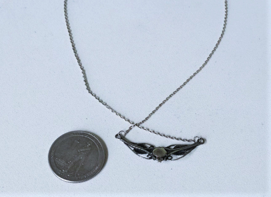 Vintage Sterling Silver Southwest Black Onyx Pendant Necklace ~ 17-18″