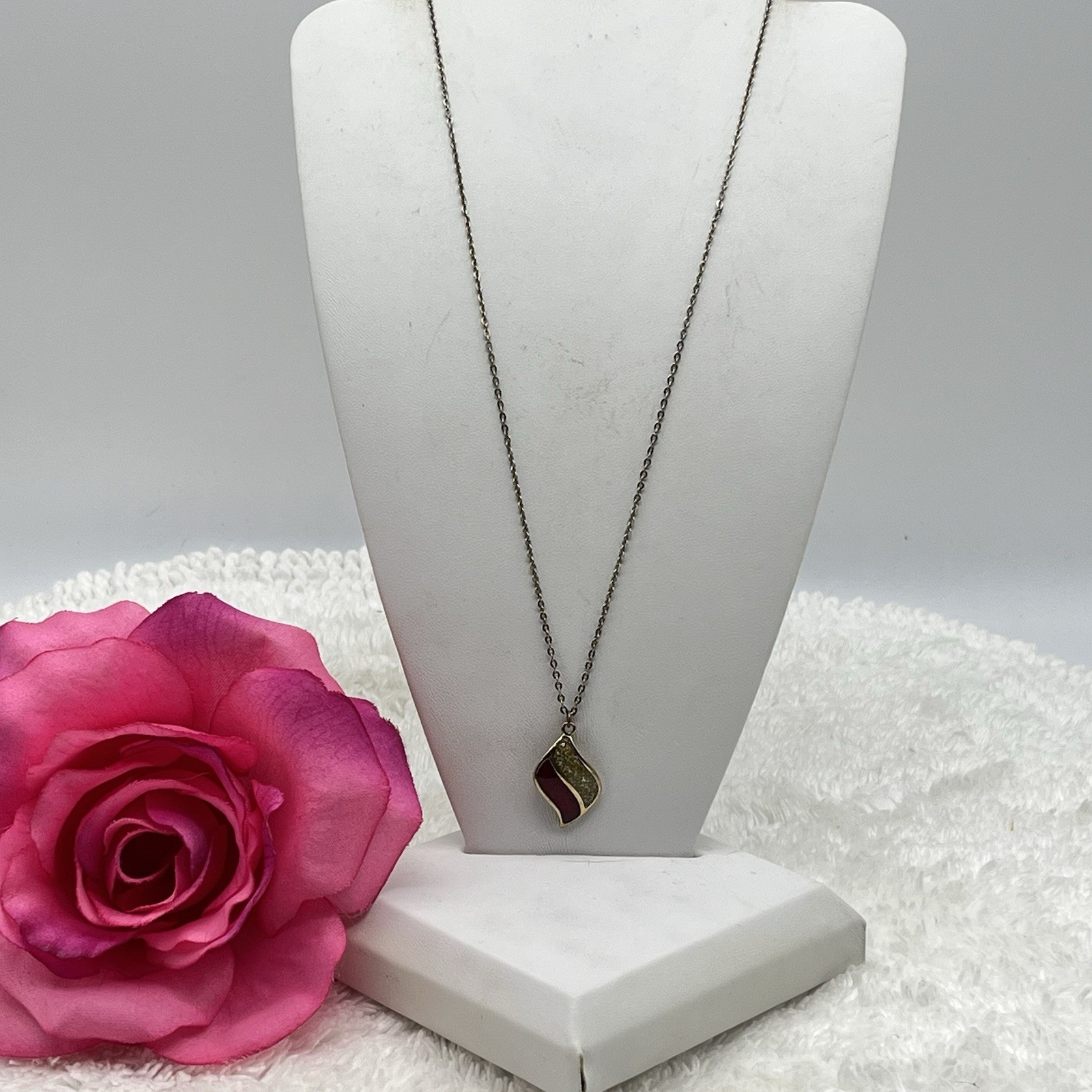 Signed Royal Necklace Red Gold Glitter Enamel Abstract Wave Pendant 18″