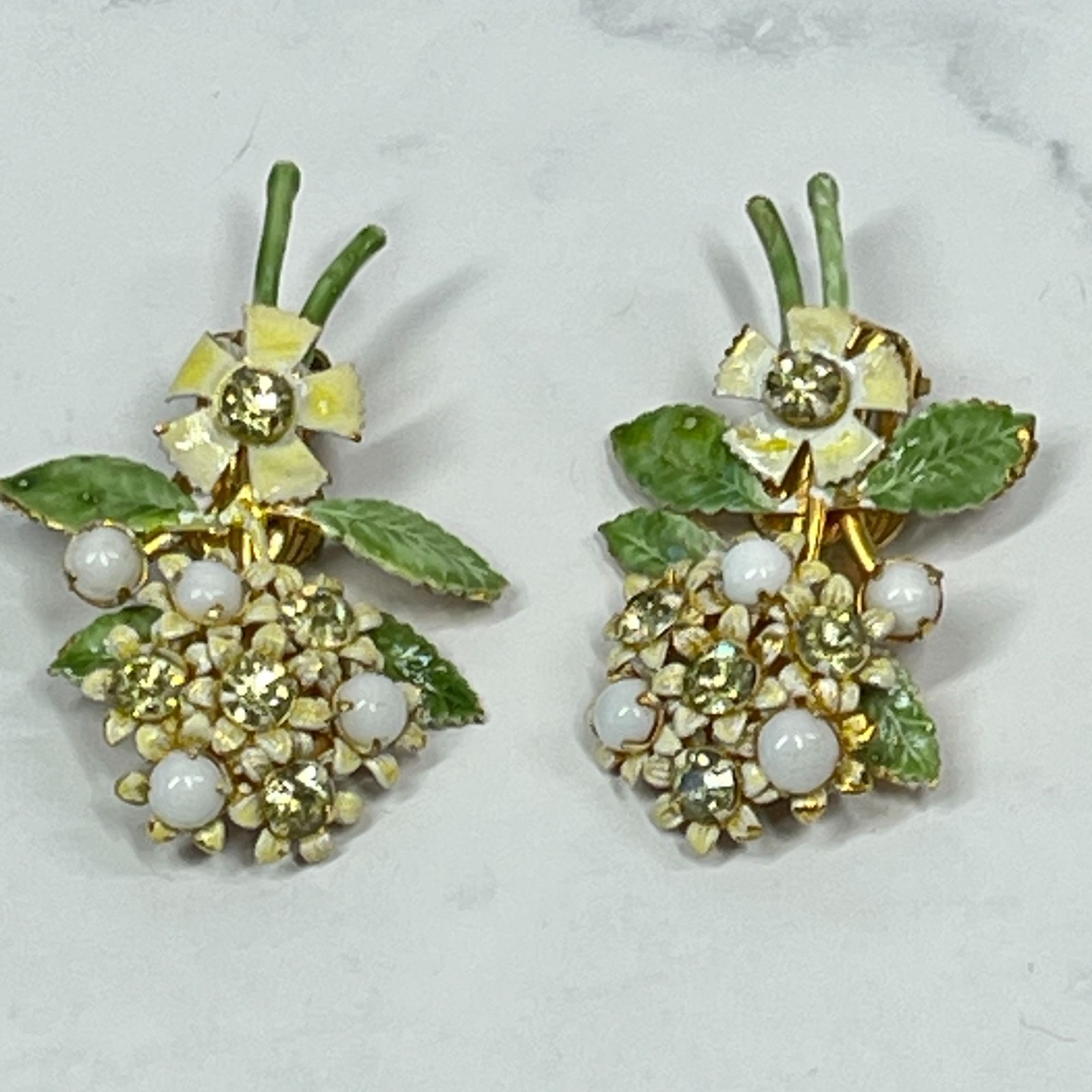 Vintage Signed Robert Floral Bouquet Clip-On Earrings White Enamel Faux Pearl