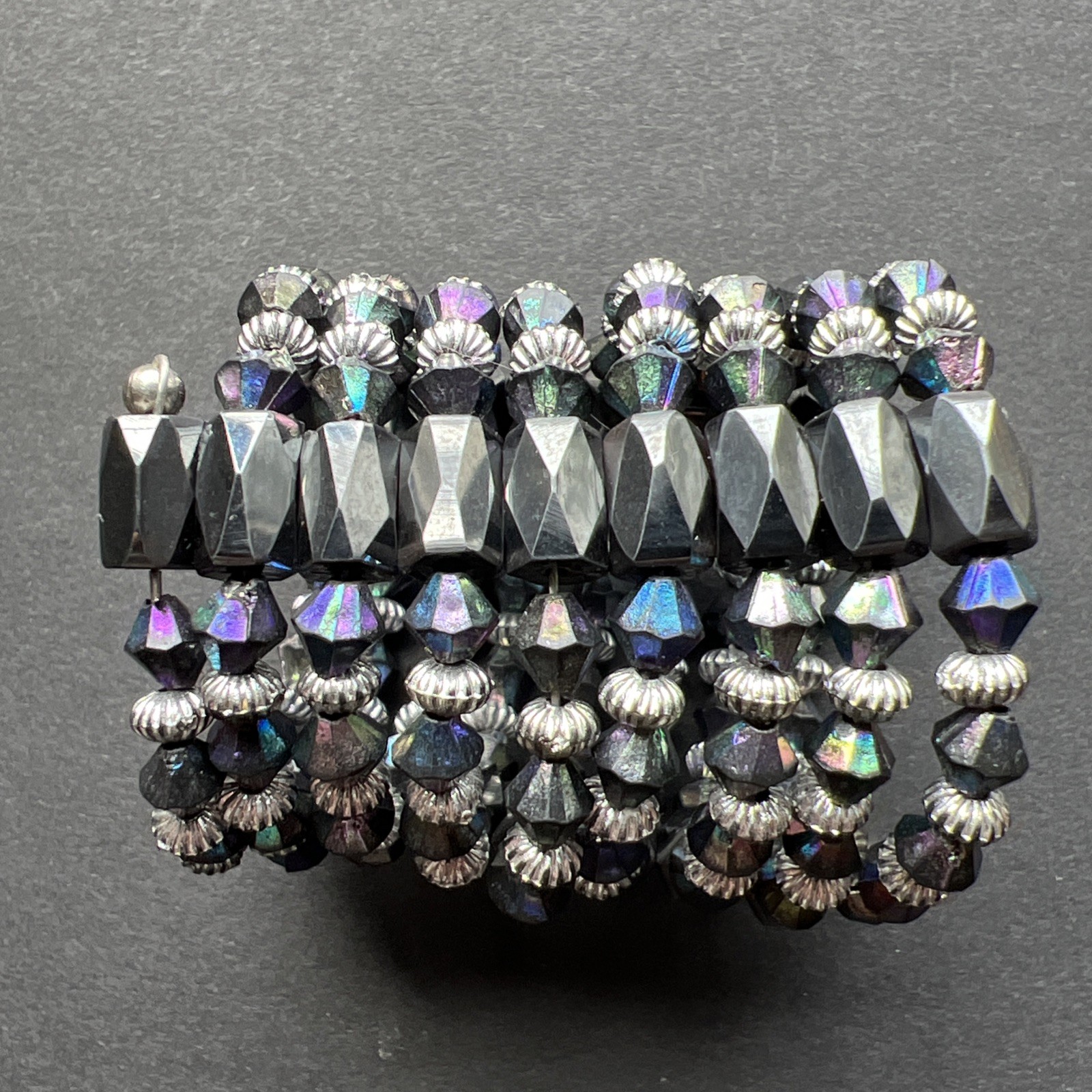 Iridescent Magnetite Wrap Bracelet Purple Blue Silver Tone Vintage Adjustable