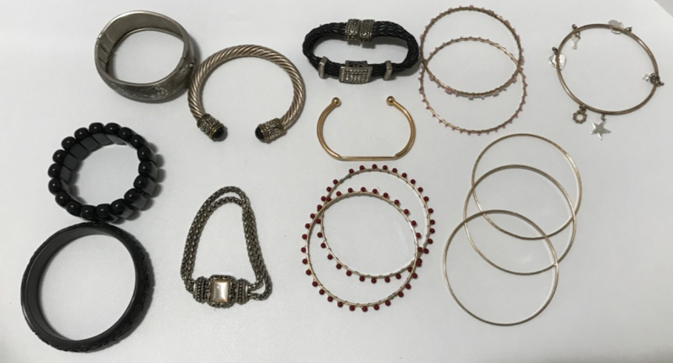 Vintage Bracelet Lot Of 15 Mixed Style Bracelets Great Variety