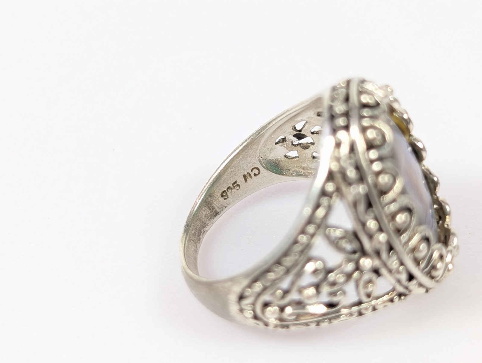 Vtg Abalone Sterling Silver 925 Scalloped Open Filigree Statement Ring CW Sz 5.5