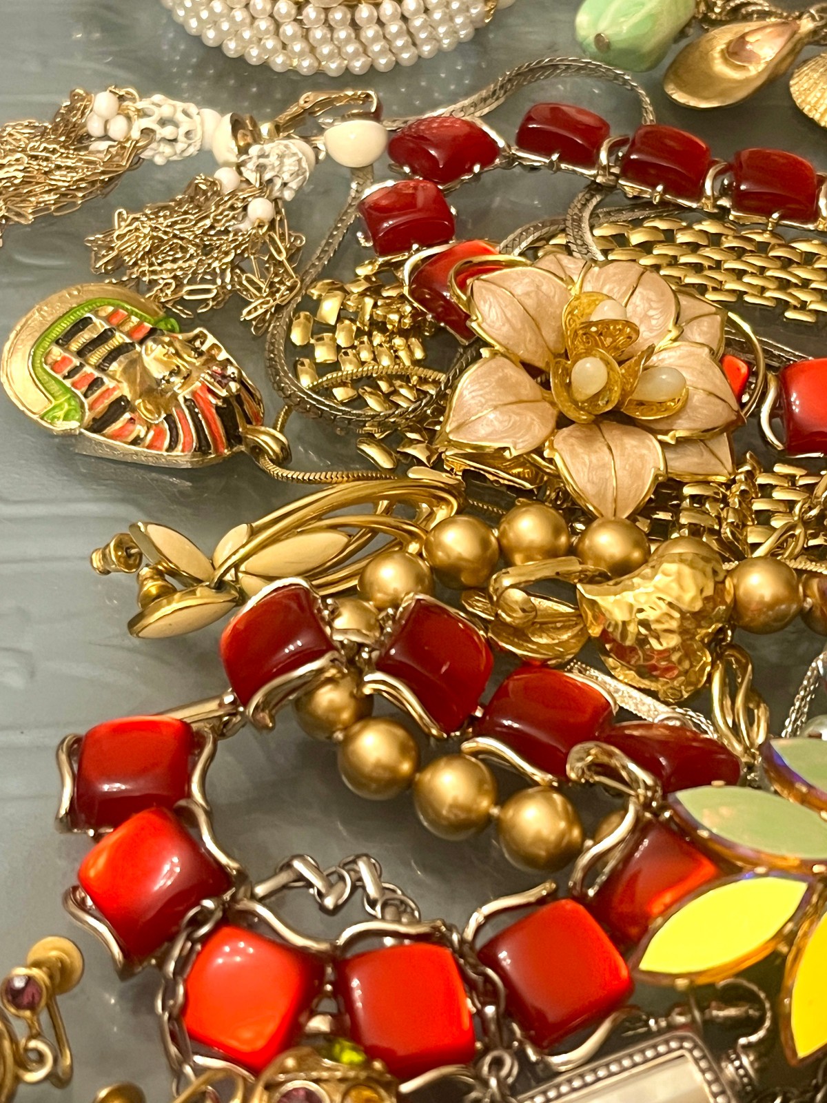 Vintage & Costume Jewelry Lot Coro Mode Art Trifari 1928 ART Rhinestone +