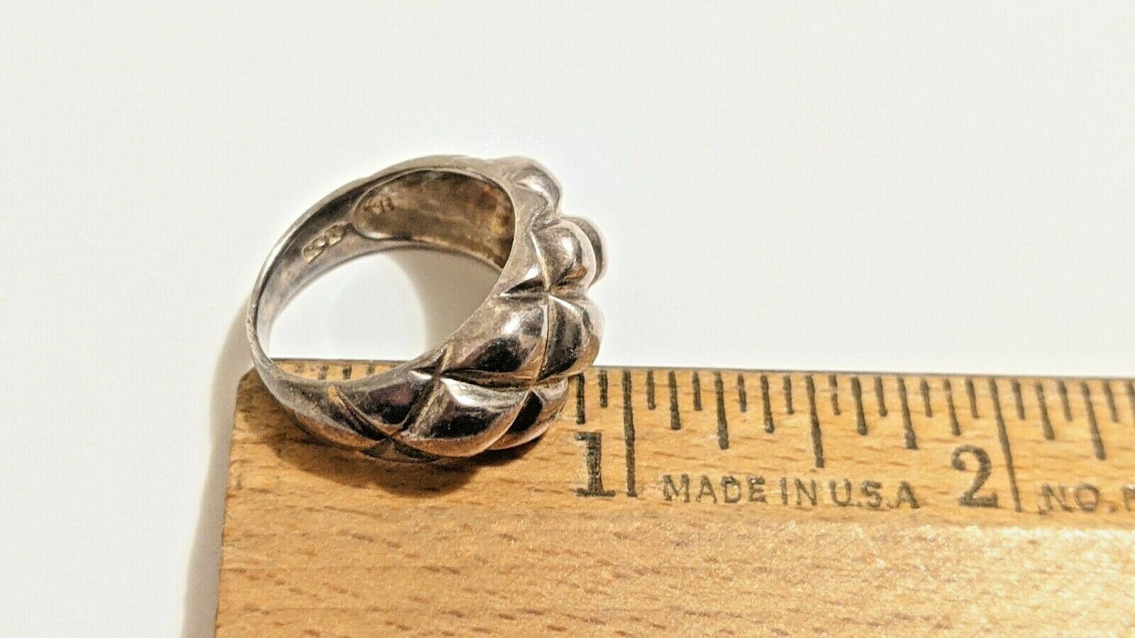 VINTAGE STERLING SILVER RING ABOUT SIZE 7 1/2 HALLMARKED SIGNED 925 TH