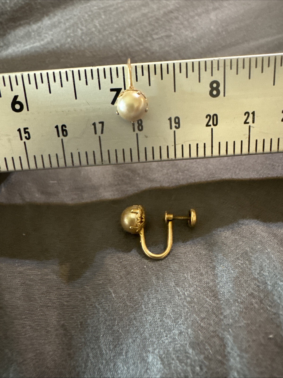 Vintage BDA 10k Yellow Gold Faux Champagne Pearl Screw Clip Earrings