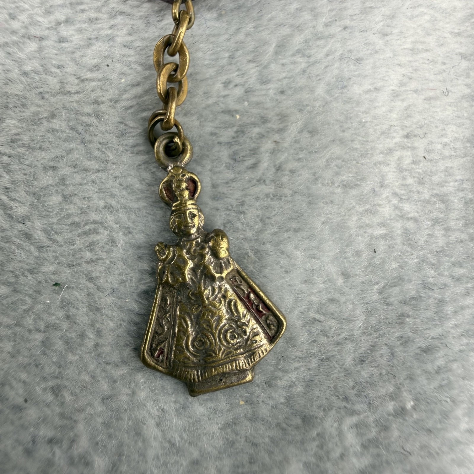 Vintage Travel Rosary Gold Tone Red Faceted Glass Infant of Prague 4”