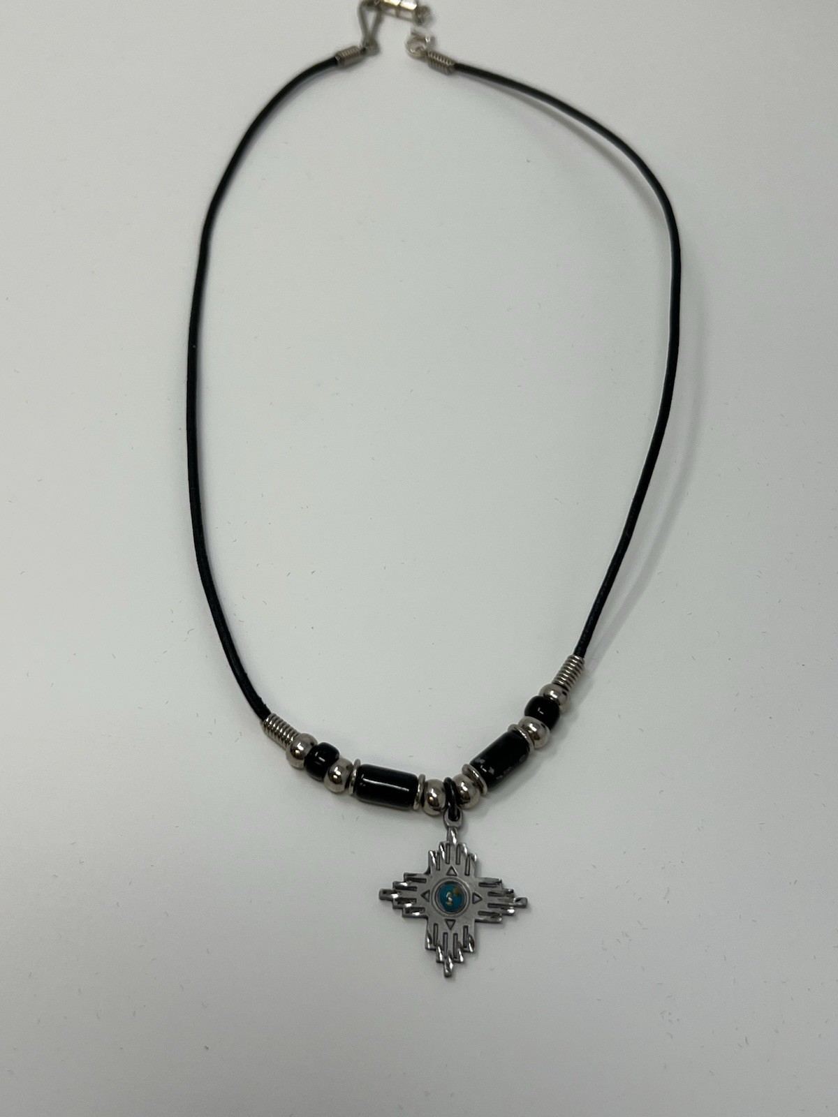 Vintage 1996 Siskiyou Southwestern Zia Sun Symbol Faux Turquoise Cord Necklace