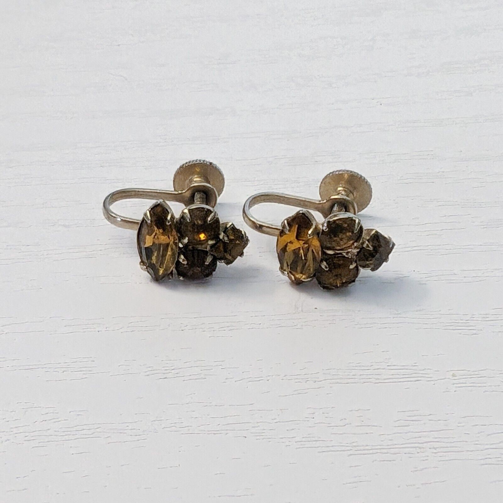 Vintage Coro Screw On Earrings – 0.5″
