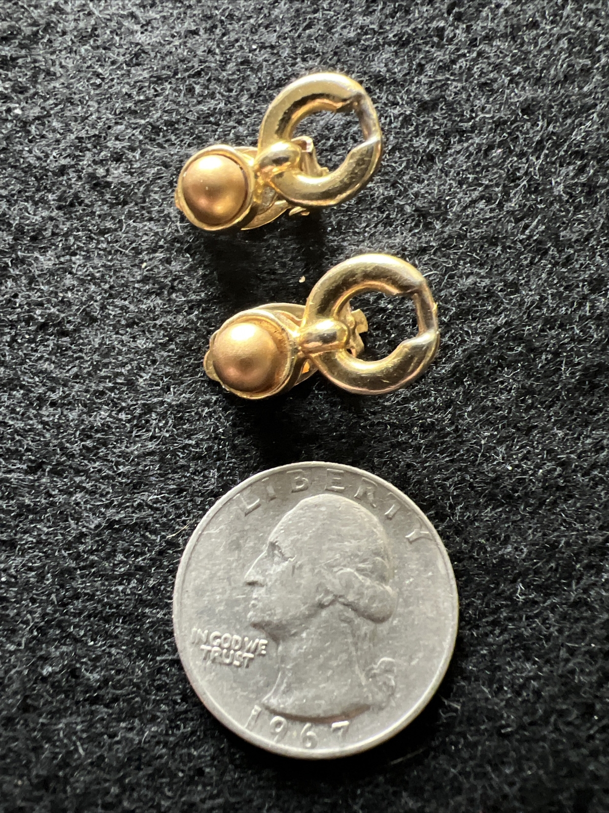 Vintage Goldtone Faux White / Brown Pearl Clip On Earrings Lot Of (2) Huggies