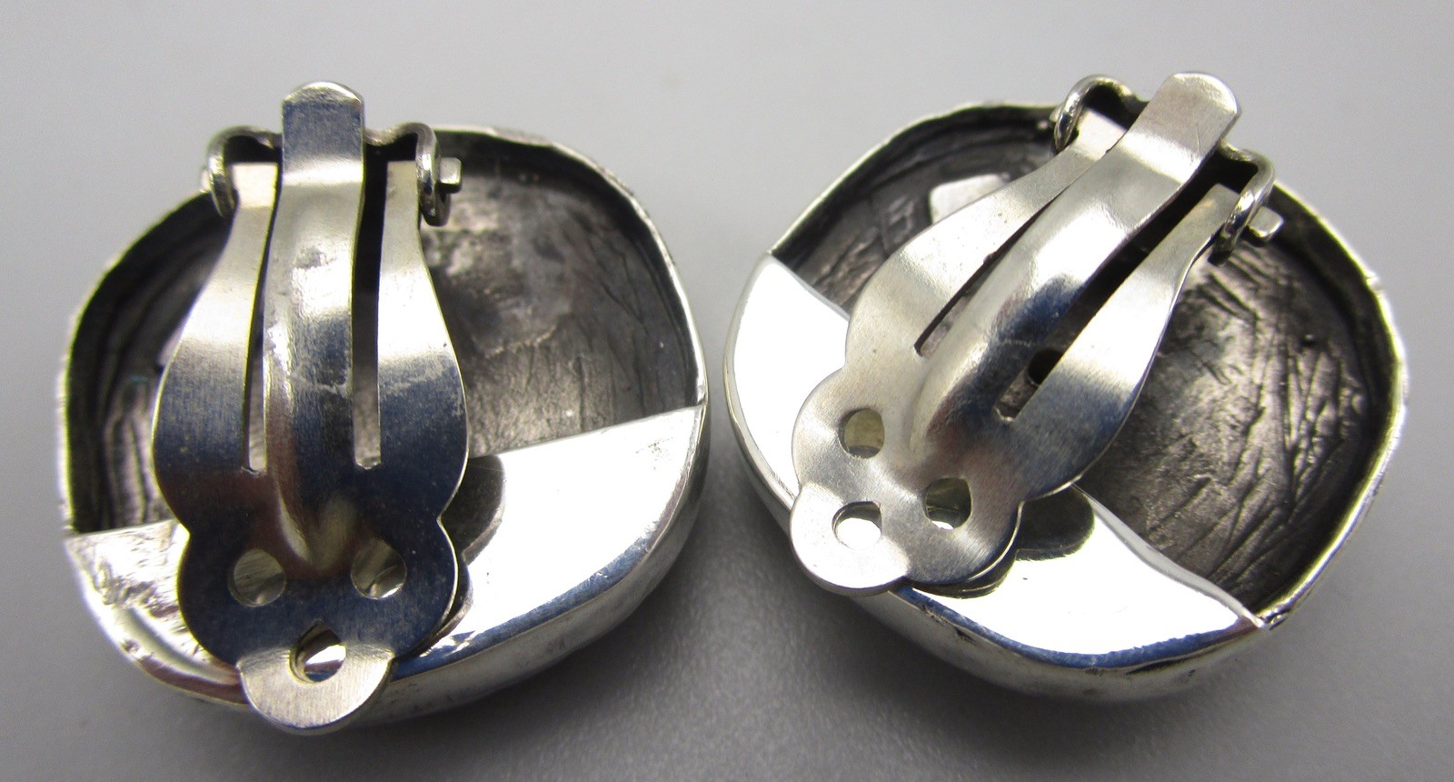 UNIQUE DIAN MALOUF STERLING SILVER BLUE TOPAZ CLIP ON EARRINGS 28G
