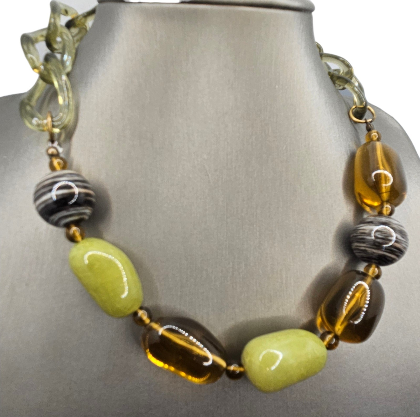 Lucite Links Chain Necklace Root Beer Glass Stone Acrylic Beaded Chunky Jewelry