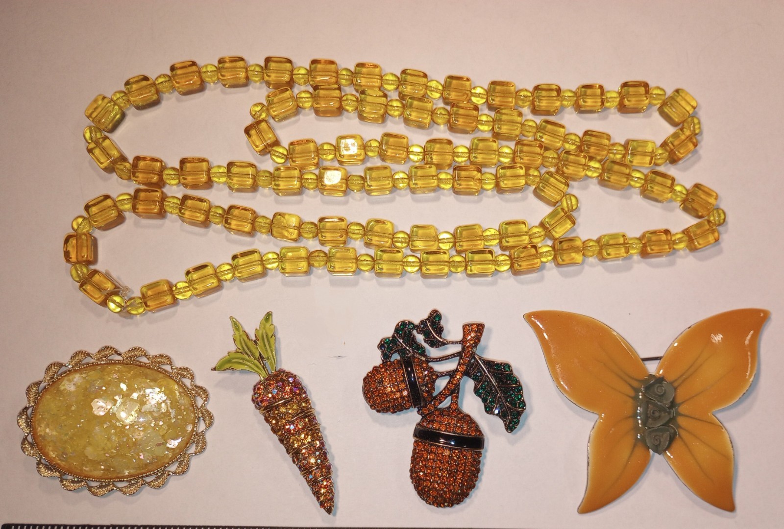 Vtg 5pc Lot FALL COLORS 1 Necklace 4 Brooch Enamel Butterfly Confetti ART Carrot