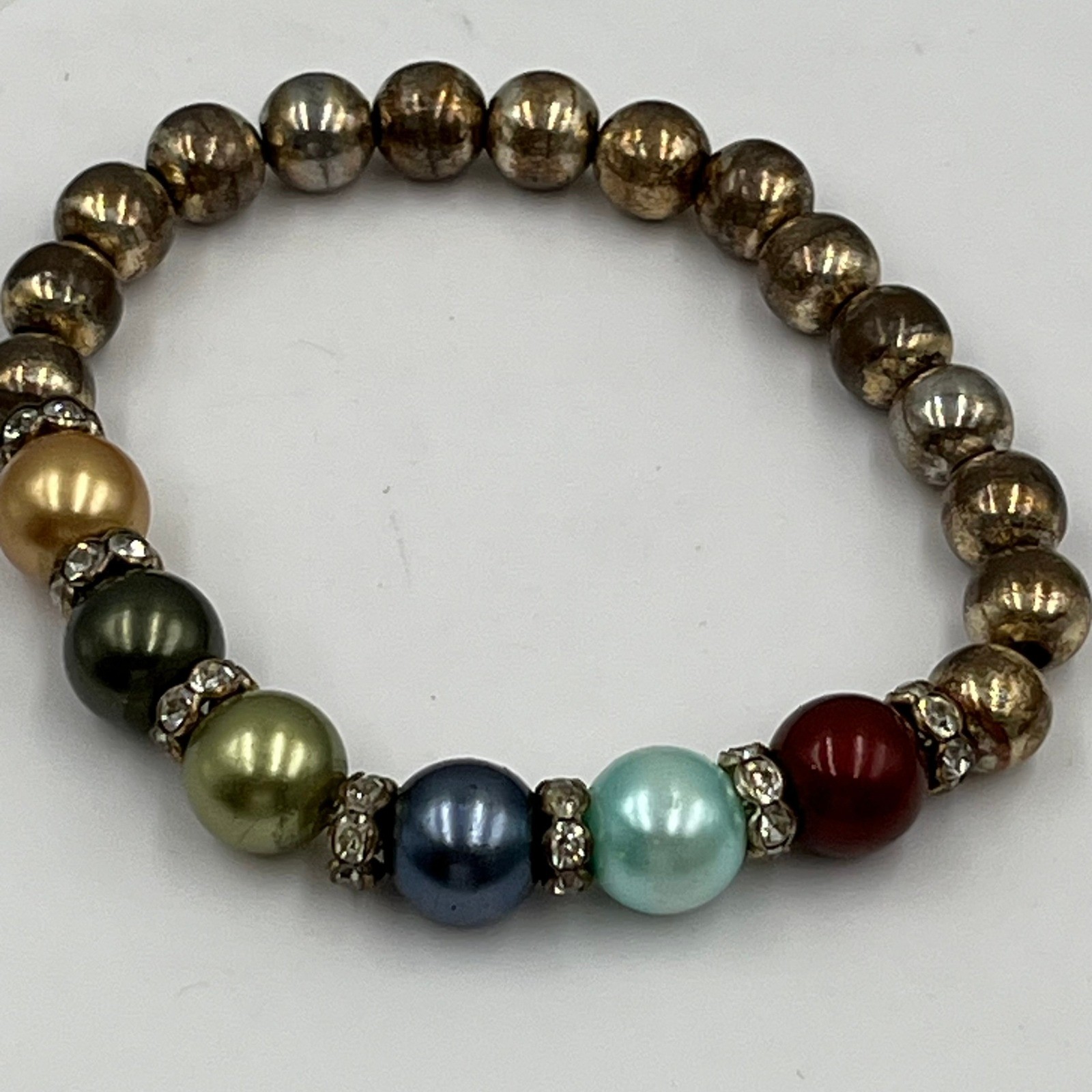 Vintage Multicolor Pearl Beaded Stretch Bracelet with Gold Tone Accent Beads
