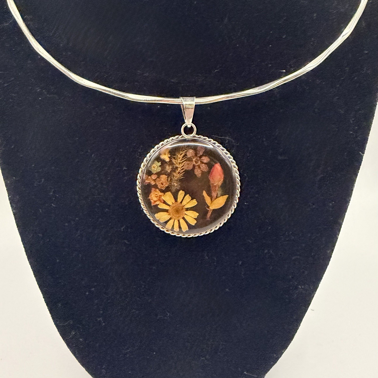 Vintage ATI Mexico 925 Silver Pressed Flowers Resin RLM Studio 925 Collar Y2K