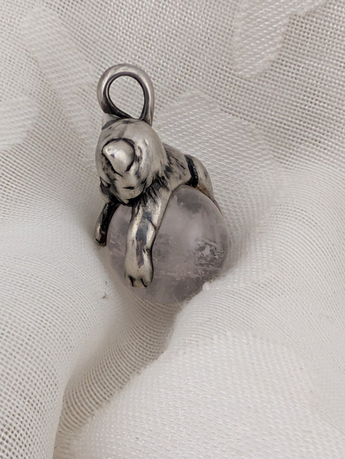 Vintage Sterling Silver Cat Rose Quartz Orb Ball Pendant 1″