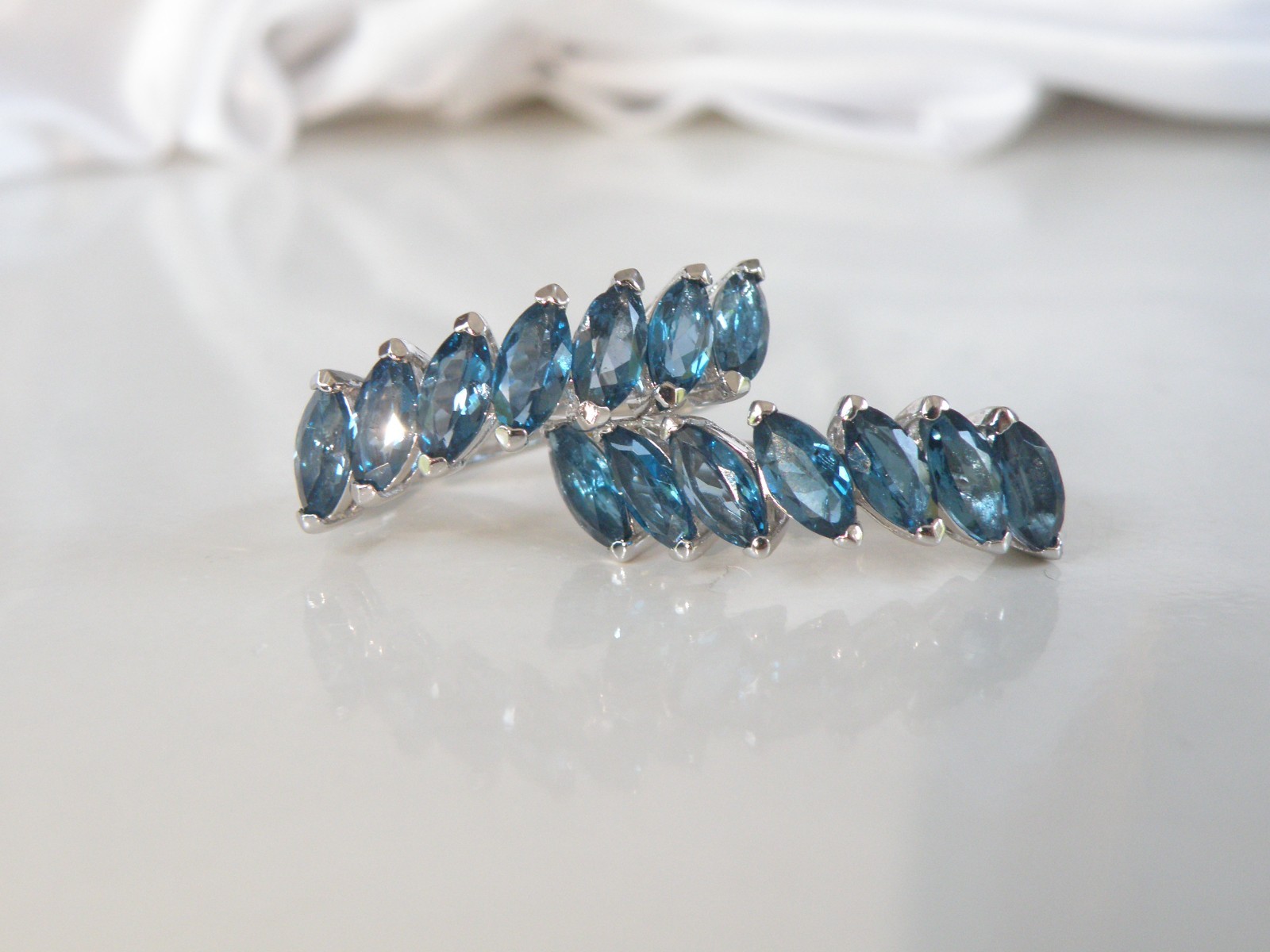 Vintage Sterling Silver 925 Natural Heated London Blue Topaz Dangle Earrings
