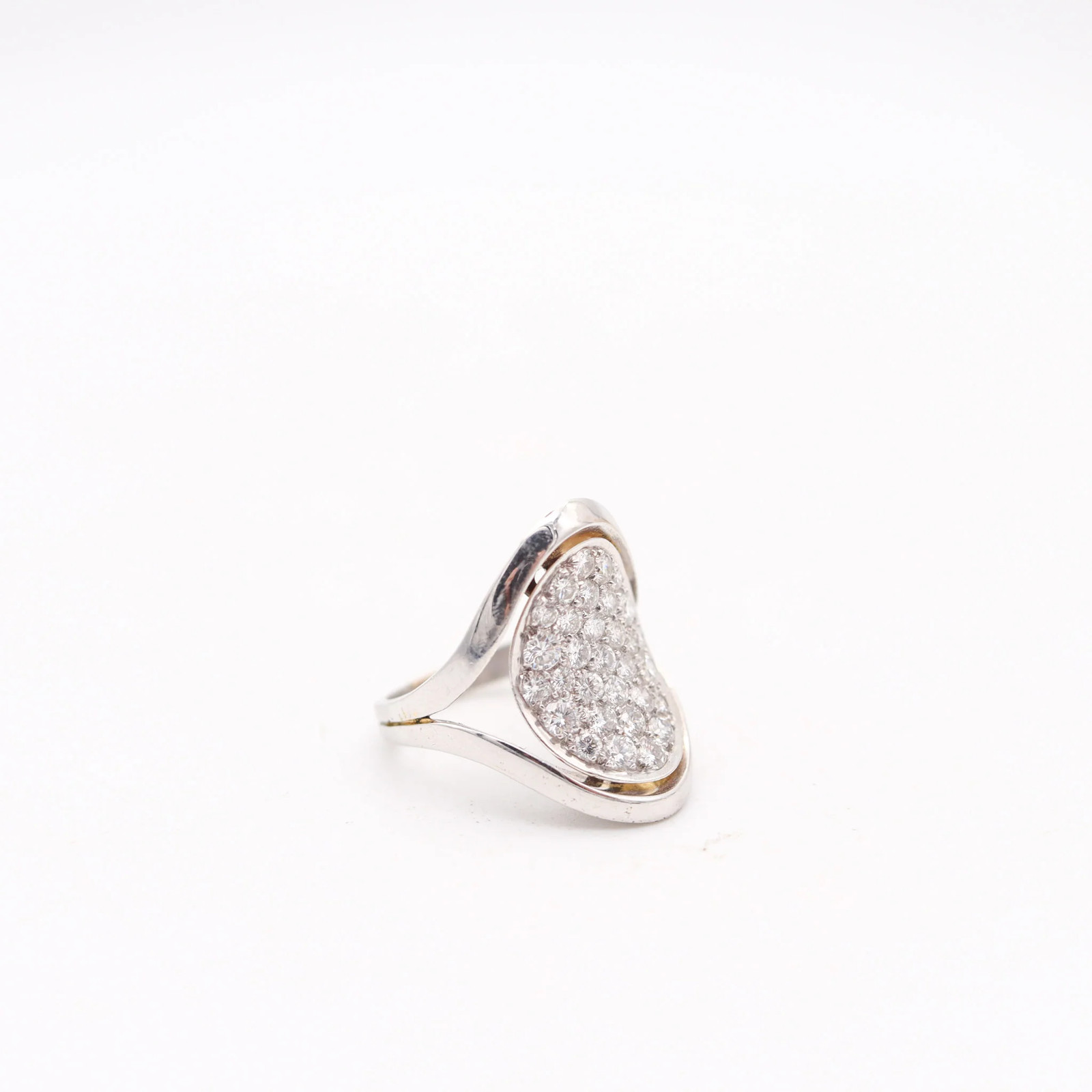 KURT WAYNE Cocktail Ring In 18Kt White Gold With 2.14 Cwt. In VVS Diamonds