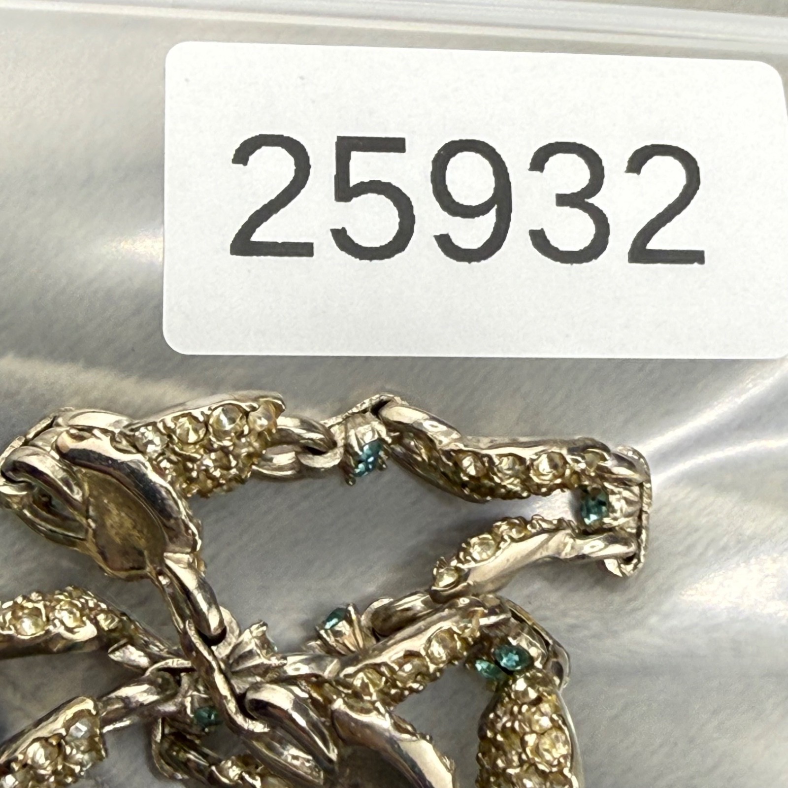 Vintage Rhinestone Necklace Silver Tone Leaf Grapes 15”