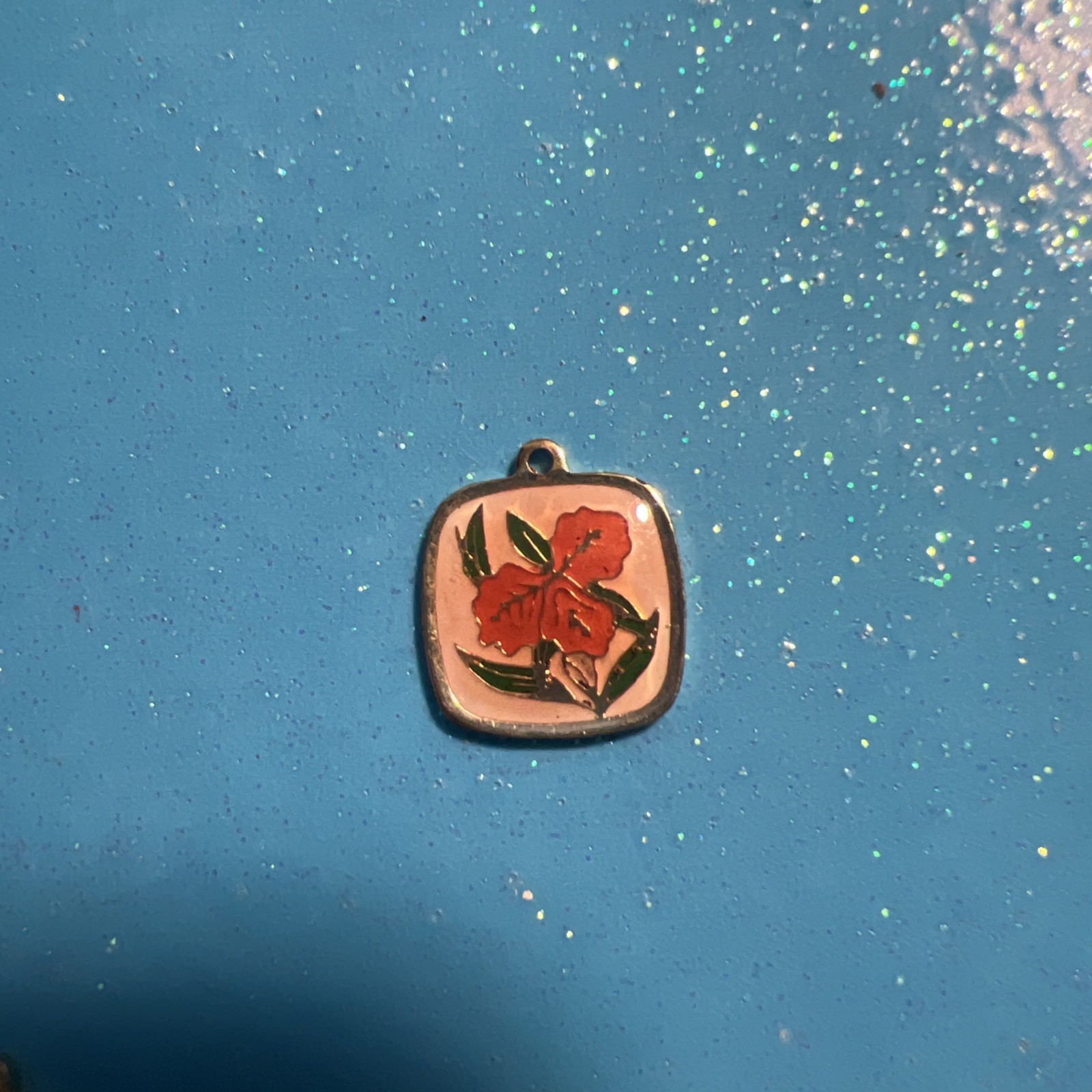 Lot 8 Pieces Vintage 70s-80s Cloisonne Enamel Flower Charm Metal Resin Coating