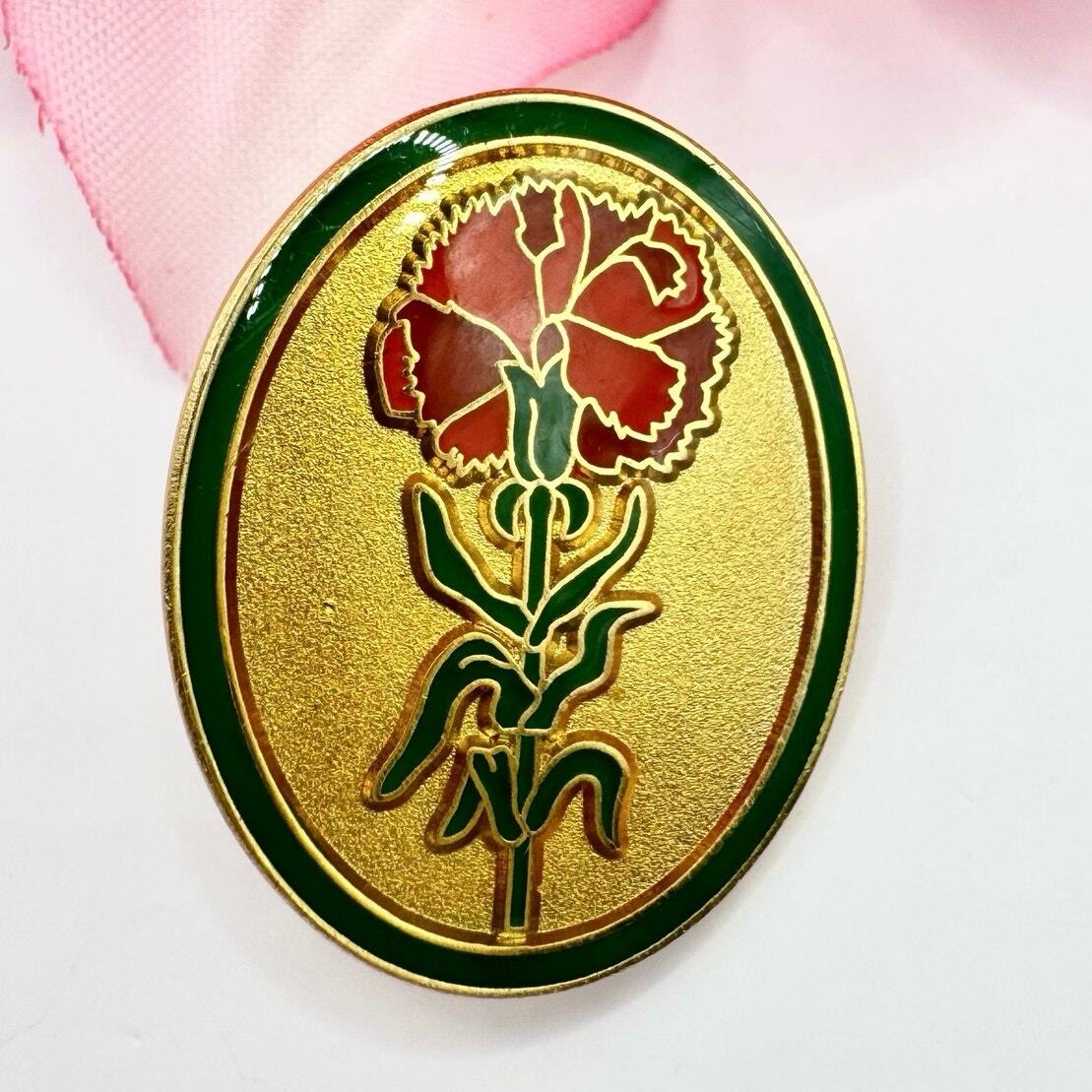 Vintage Red Carnation Flower Lapel Pin Valley Casting Signed Oval Enamel Lacquer