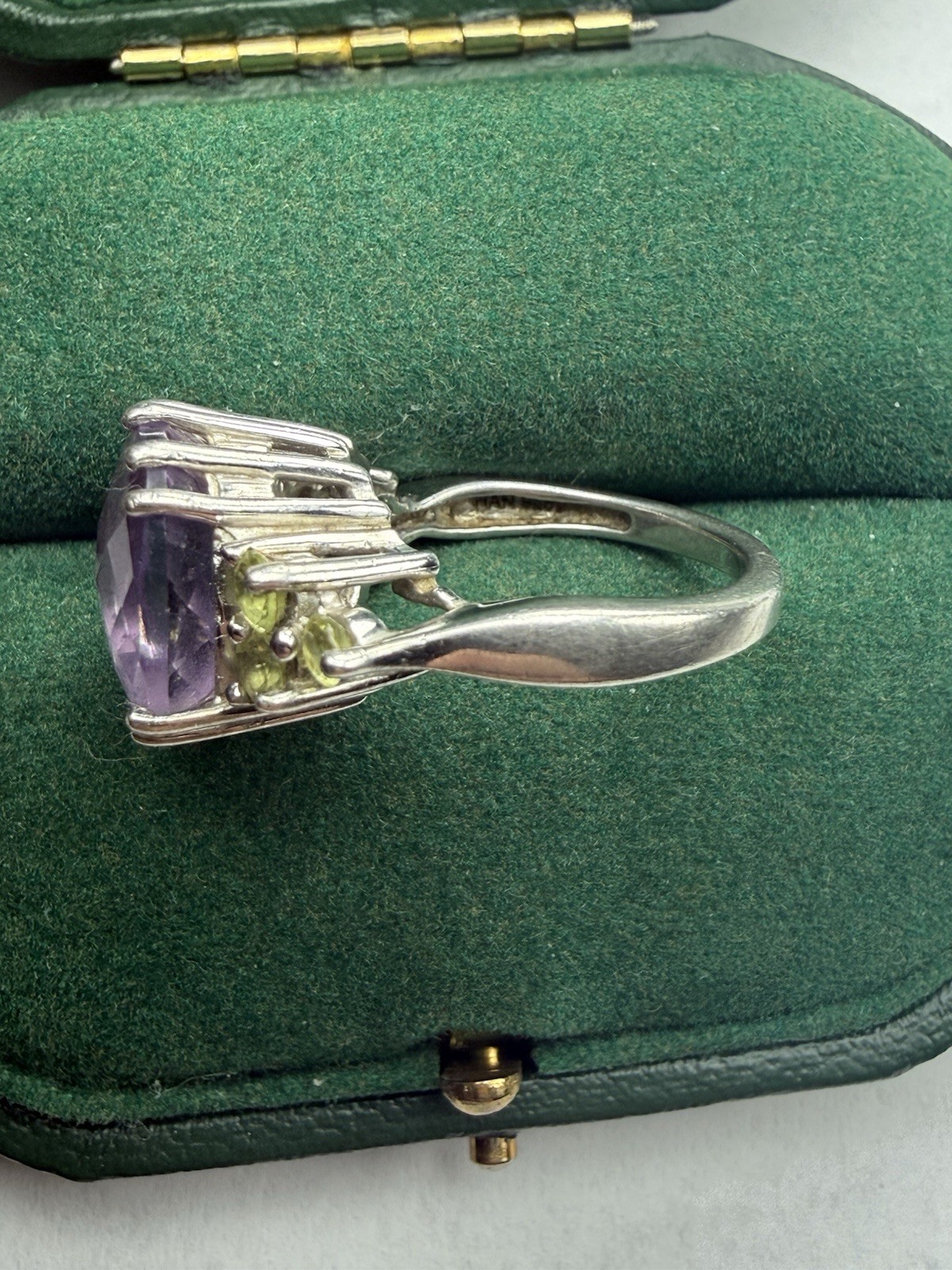 Vintage Sterling Silver Cushion Cut Amethyst & Peridot Cocktail Ring Size 6 – 6g