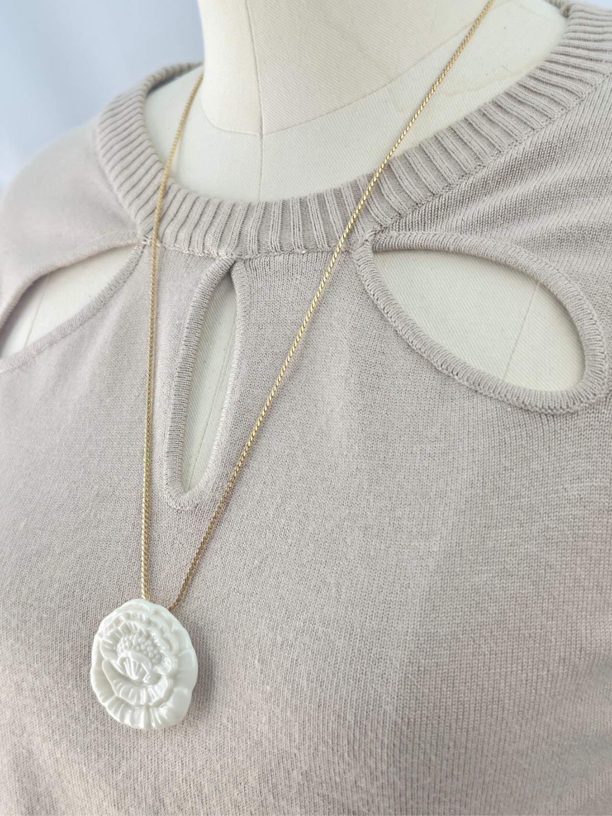 Vintage Lenox Fine China Poppy Pendant 24″ Gold Filled Snake Chain Necklace