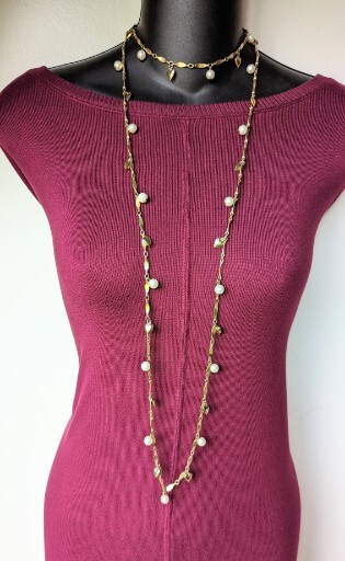 Vintage Twist Gold Tone Link Chain 54″ Necklace Faux Pearl Heart Dangle Charm