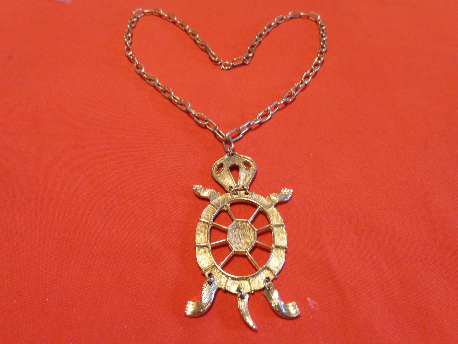 ANTIQUE TURTLE NECKLACE PENDANT 24 in CHAIN GOLD TONE METAL 3 1/2 x 2 in # 154
