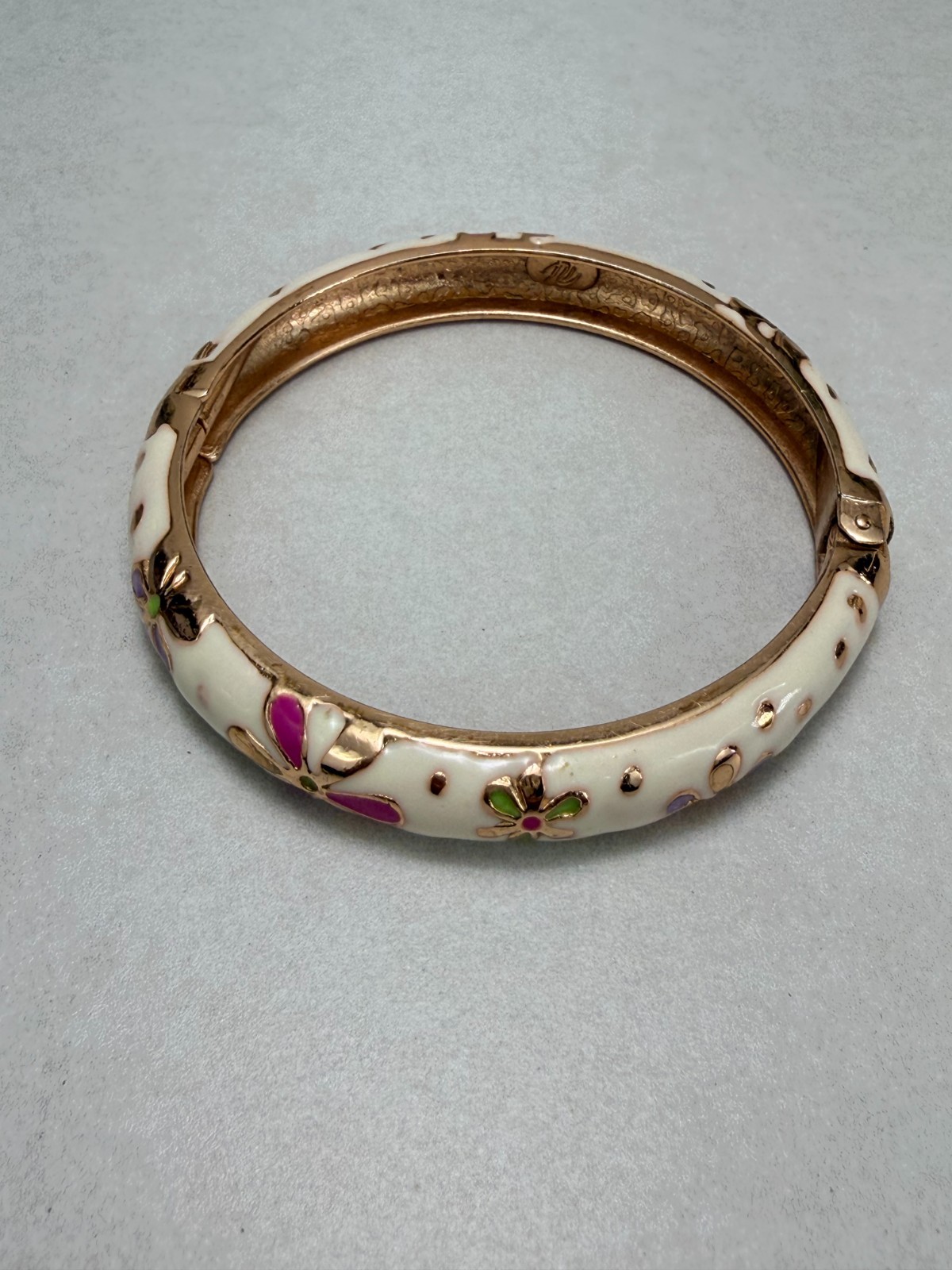 Jiu Long Xing Flowers Pink Purple Green Cream Enamel Hinged Bangle Bracelet