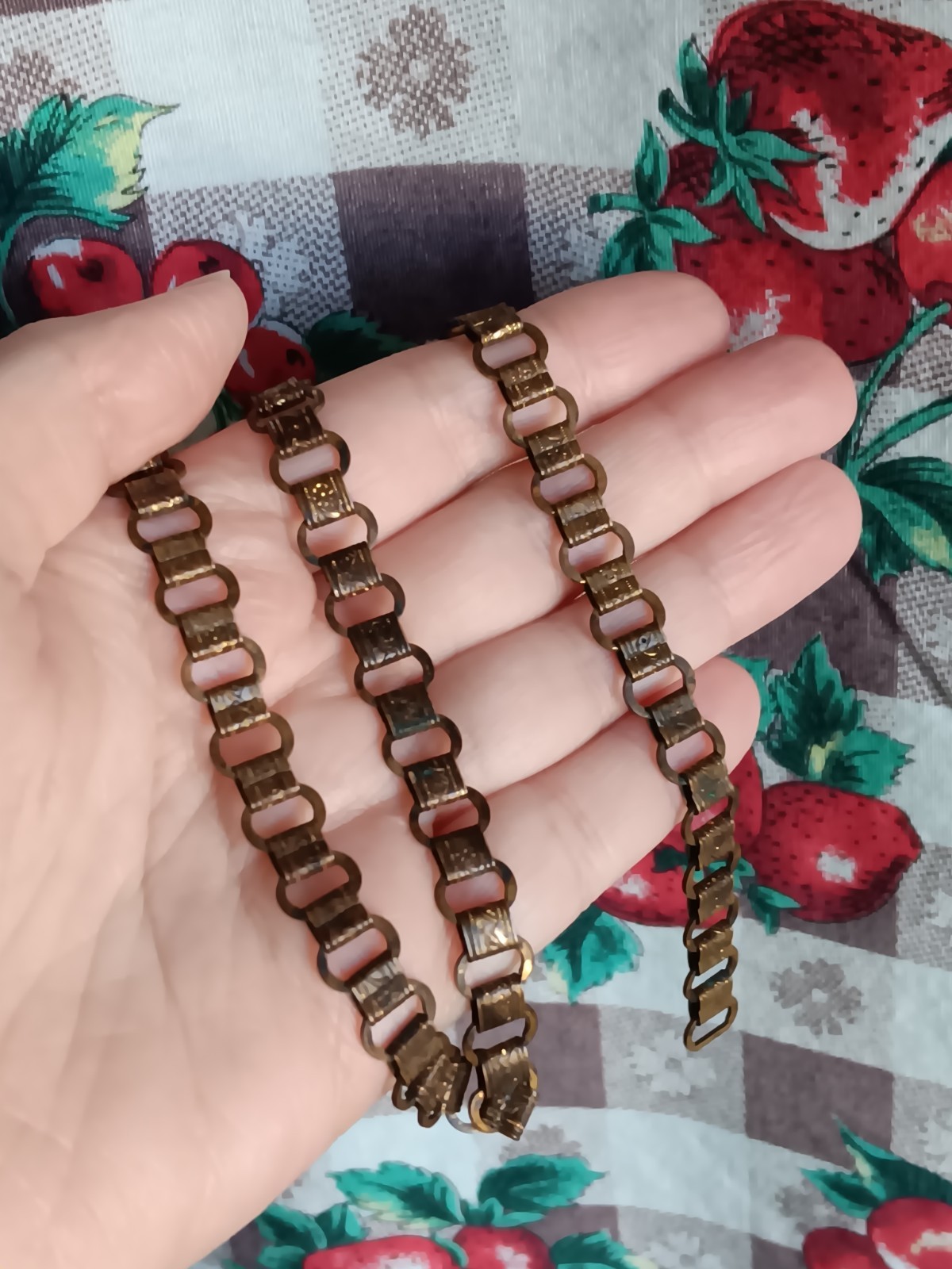Antique NO CLASP Brass Bookchain Necklace Floral Stamped 14 1/2″