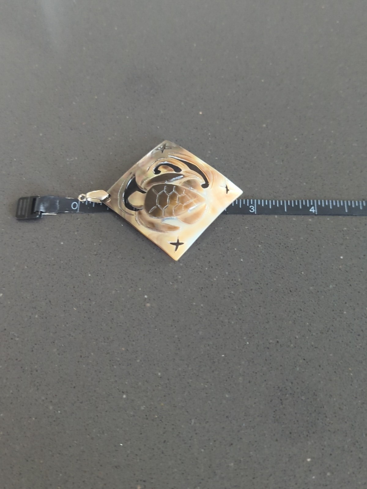 Carved Mother of Pearl Abalone Doublet Sea Turtle Necklace Pendant J13