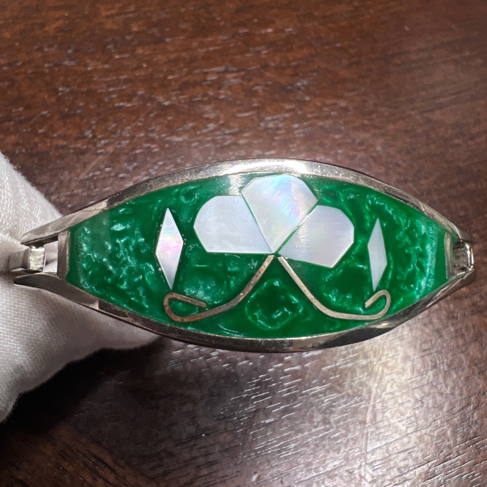 Vintage Alpaca Mexico Abalone Bangle Bracelet Silver Tone 7.5″ Green Enamel