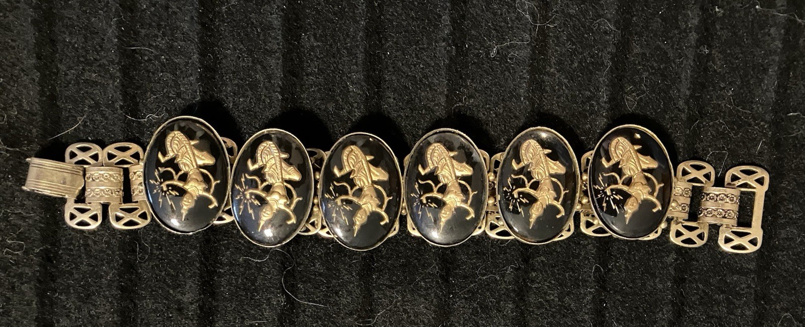 Vintage Siam/Thailand Golden Goddess Black Lucite Link Bracelet & Earrings