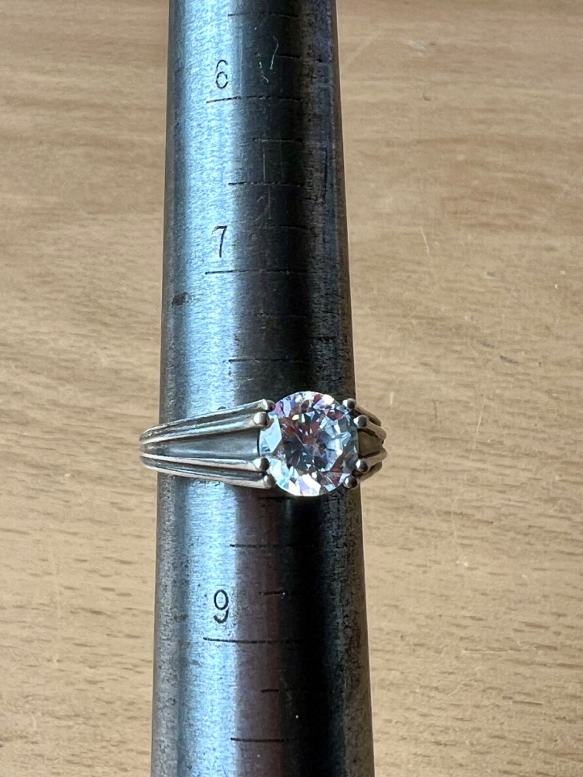 VINTAGE ROUND CZ TENSION SETTING RING 925 SS HEART DETAIL ENGAGEMENT WEDDING
