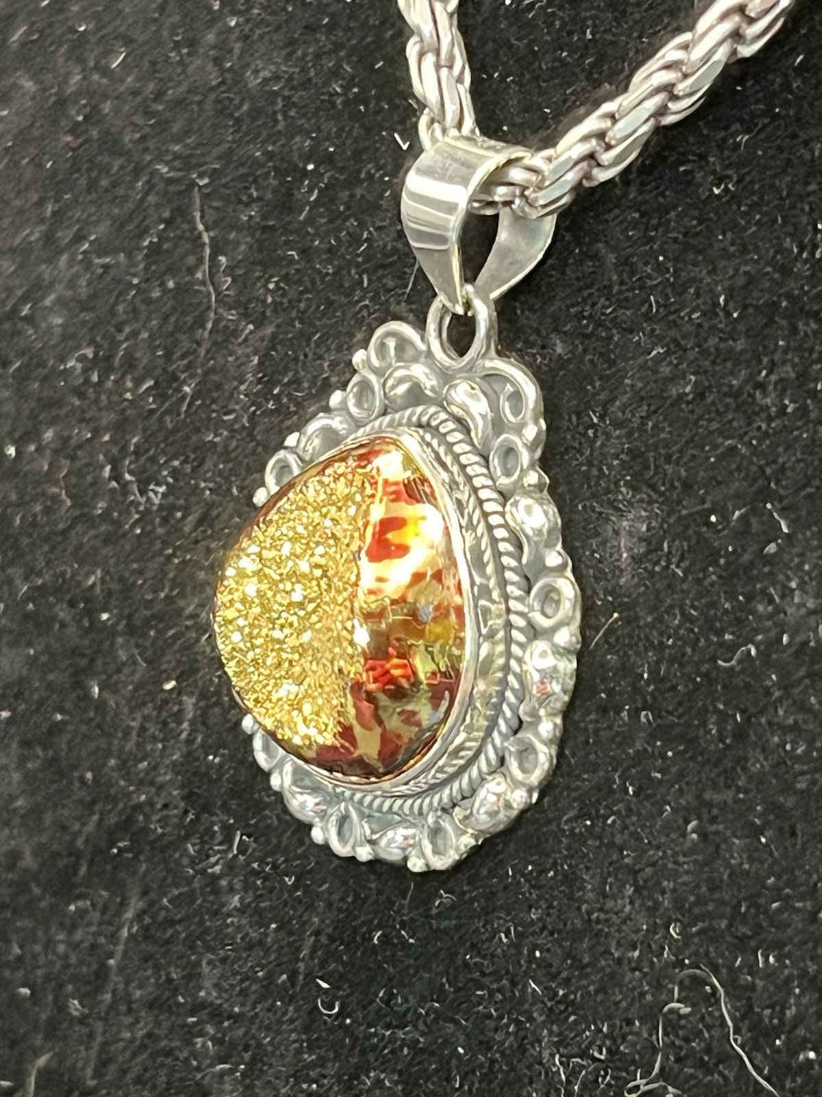 Vintage 925 Sterling Silver MCM Pendant With A Gold & Red Drusy Stone 7.3g