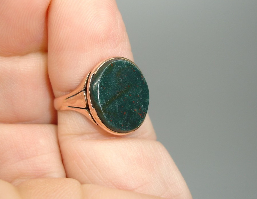 Antique Art Deco 9K Gold Bloodstone RING geometric signet band w red 3.3g sz 6.5