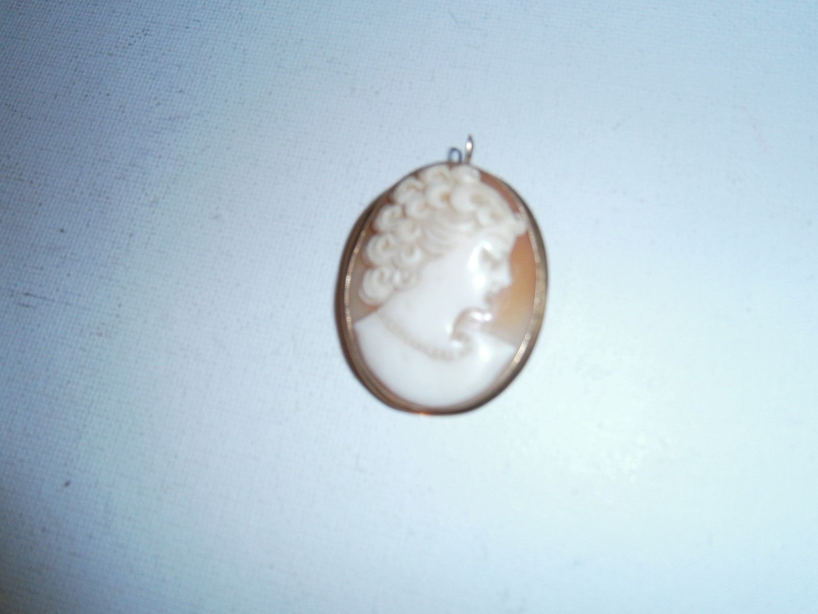 Vintage Gold Frame BDA Signed Conch Shell Victorian Cameo Brooch Pin Pendant