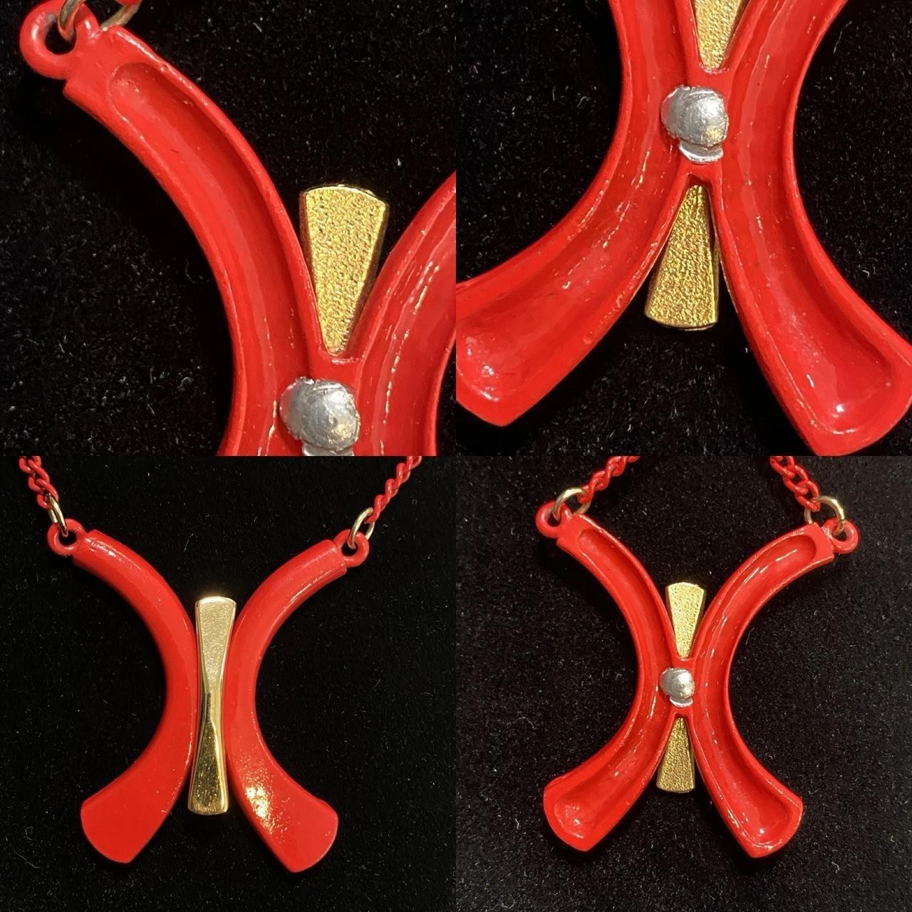 Vintage Necklace Red Enamel Goldtone 60s or 80s 15.5″ Long