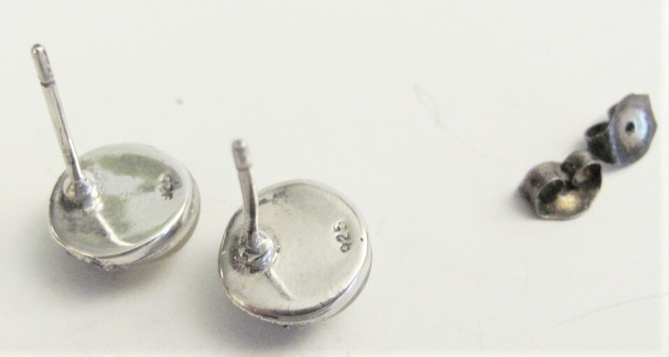VTG Sterling 925 White Moonstone & Marcasite Round Dome Stud Earrings 1cm diam.