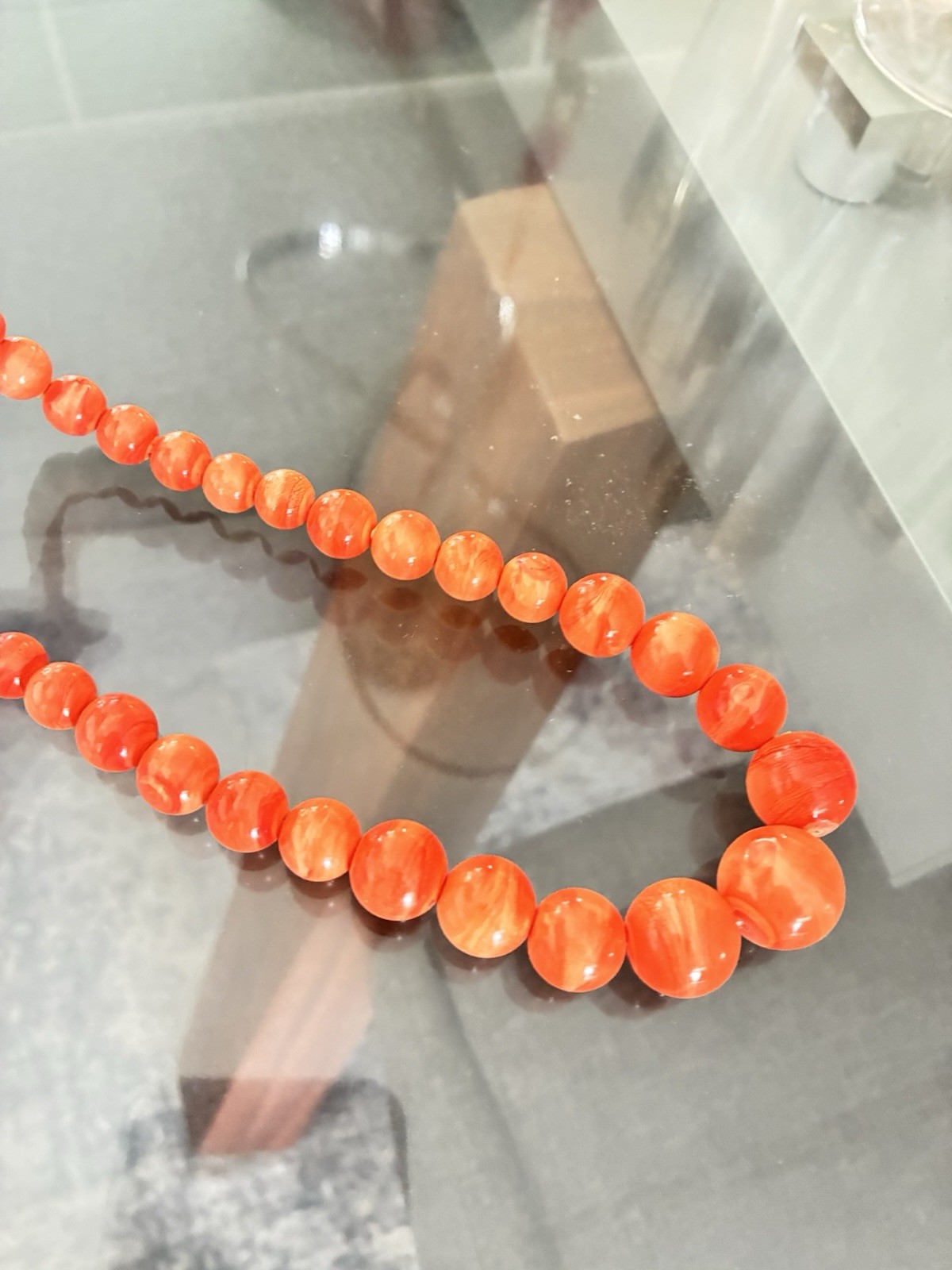 VTG ESTATE NATURAL SALMON CORAL GRADUATED BEAD NECKLACE 41g