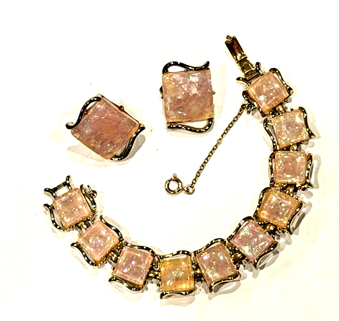 CORO PINK LUCITE THERMOSET 1950S MCM PANEL LINK 7″ BRACELET CLIP EARRINGS SET VG